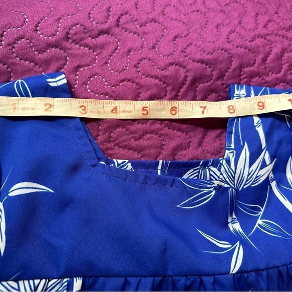 Homemade Hawaiian Mumu size small - narrow at top - beautiful blue - Picture 5 of 6